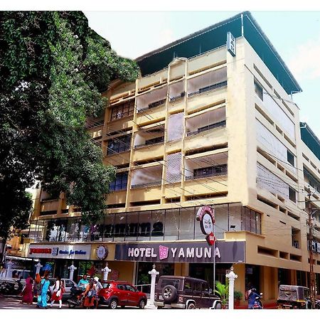 Hotel Yamuna Adur Buitenkant foto