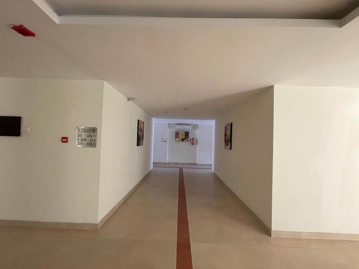 Hotel Yamuna Adur Buitenkant foto