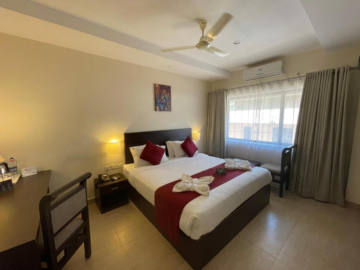Hotel Yamuna Adur Buitenkant foto