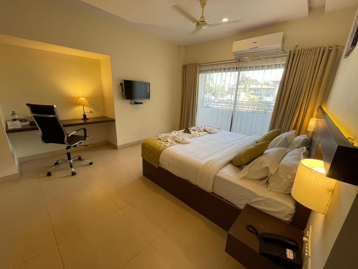 Hotel Yamuna Adur Buitenkant foto