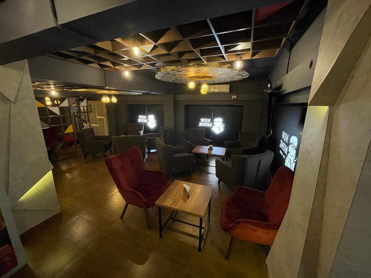 Hotel Yamuna Adur Buitenkant foto