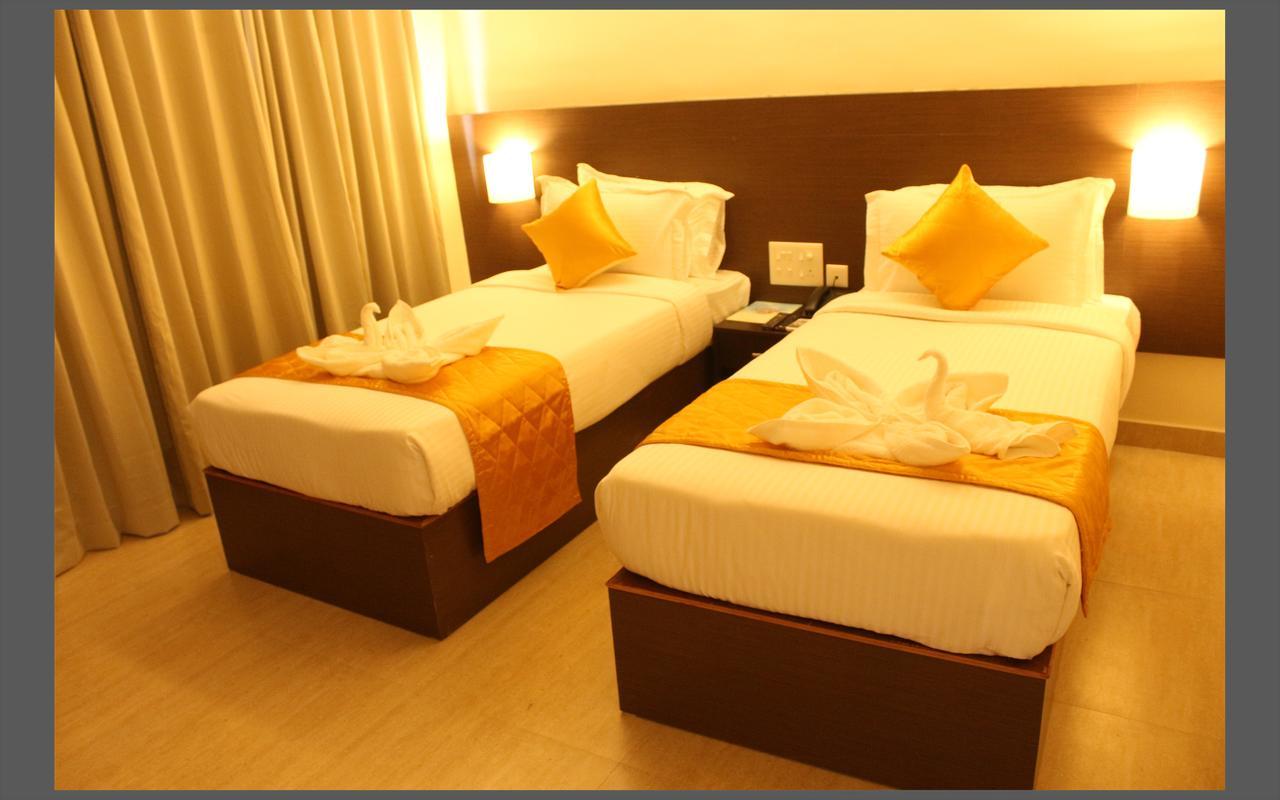 Hotel Yamuna Adur Buitenkant foto