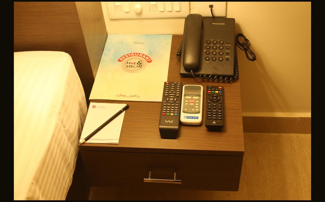 Hotel Yamuna Adur Buitenkant foto